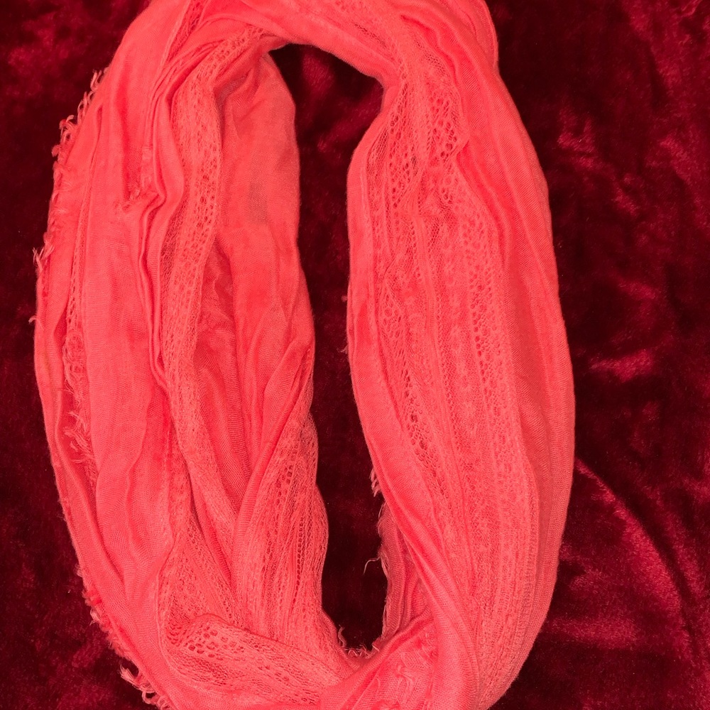 Pink circle scarf